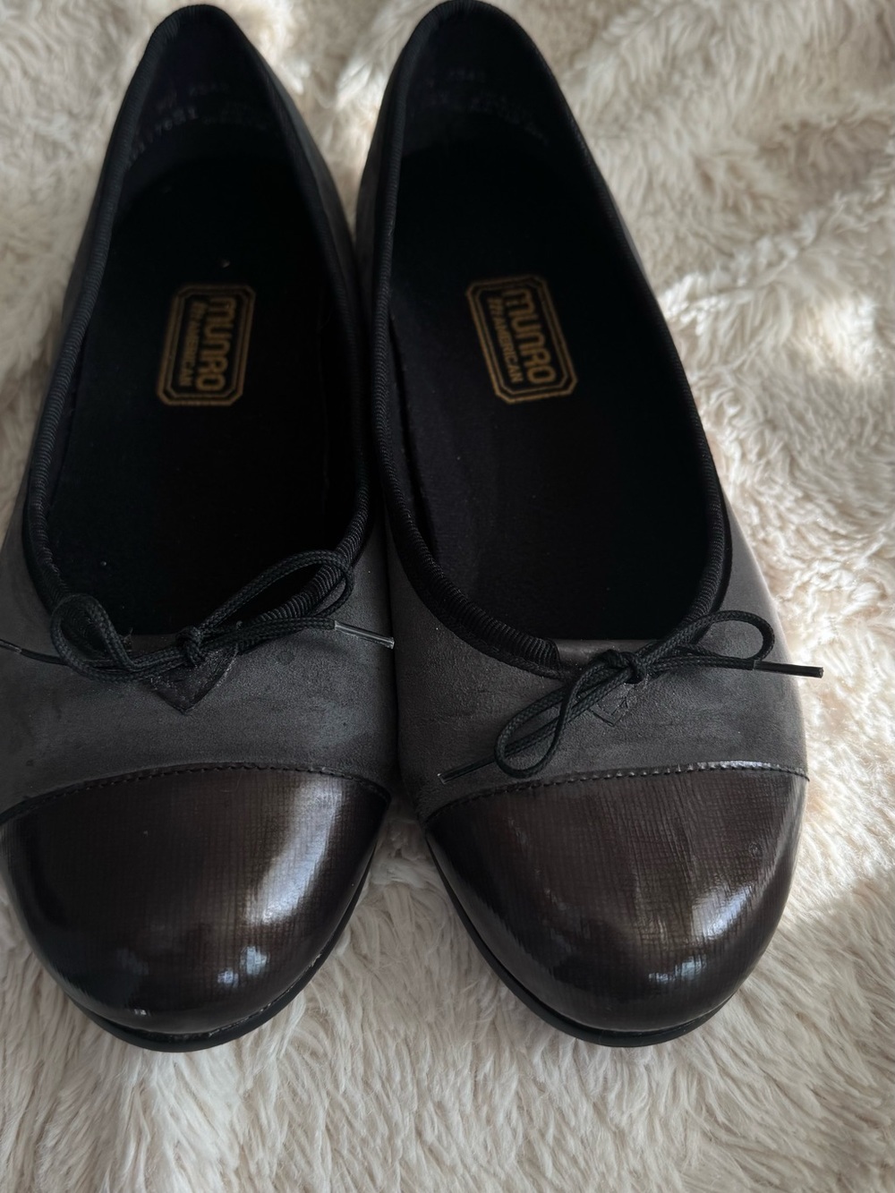 Munro Black & GRAY Ballet Flats